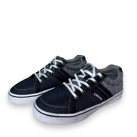 Levis Kids Sneakers Denim Chambray Multi Tonal  Lace Up Low Top Size US 6 - Picture 2 of 15